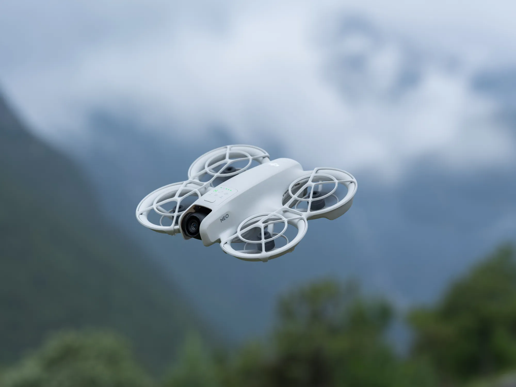 DJI Neo